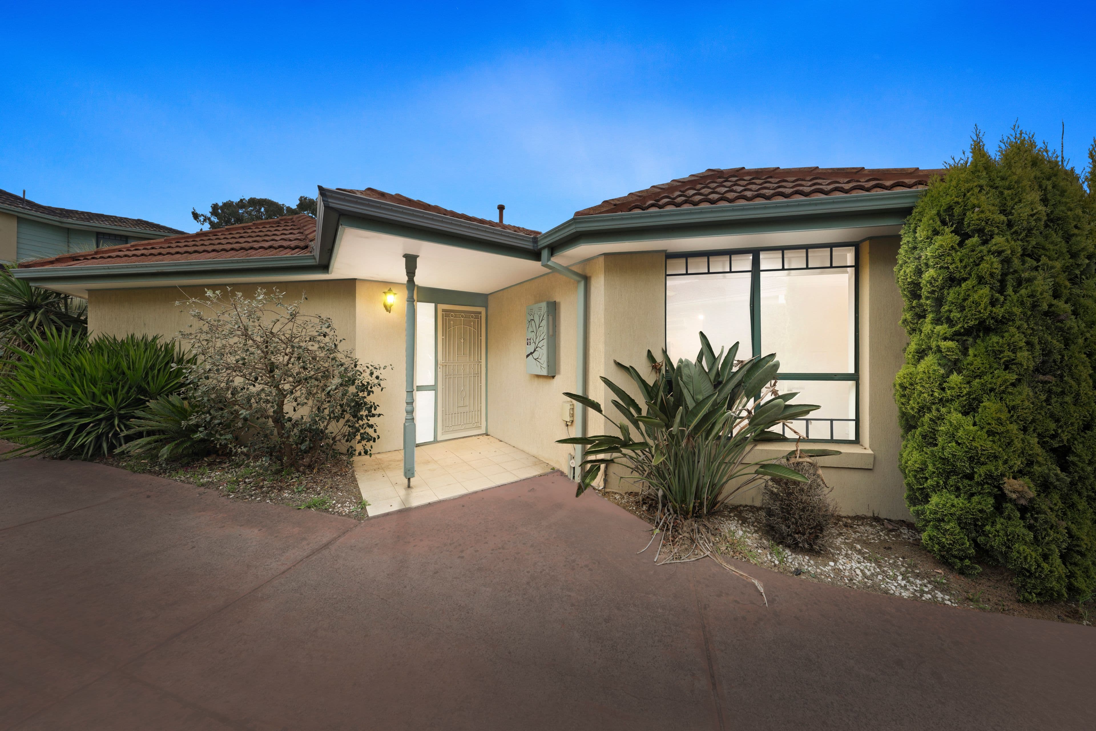 1/11 Rule Close, Mill Park VIC 3082, Mill Park - Image 1