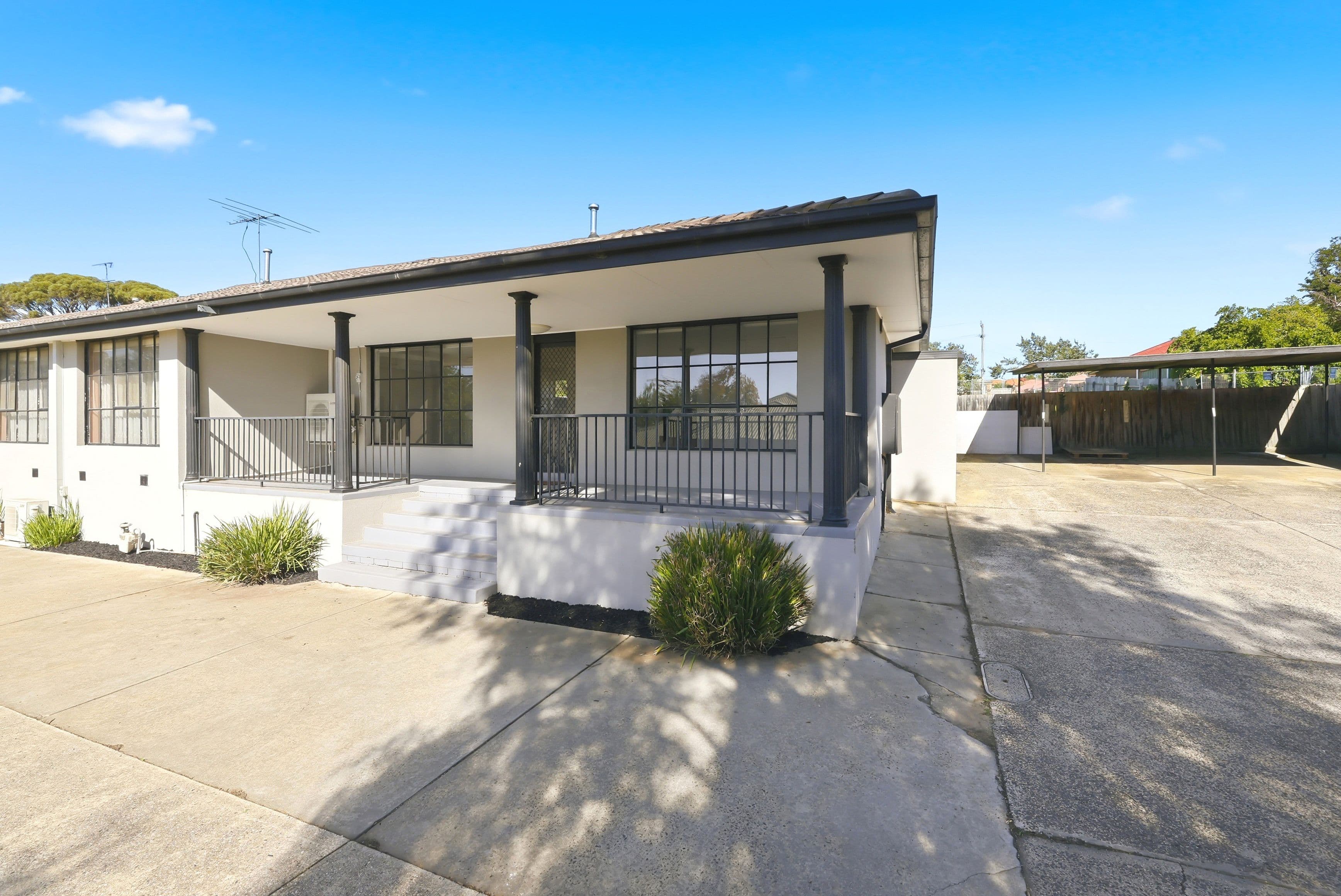 6/159 Oshanassy Street, Sunbury VIC 3429, Sunbury - Thumbnail 2