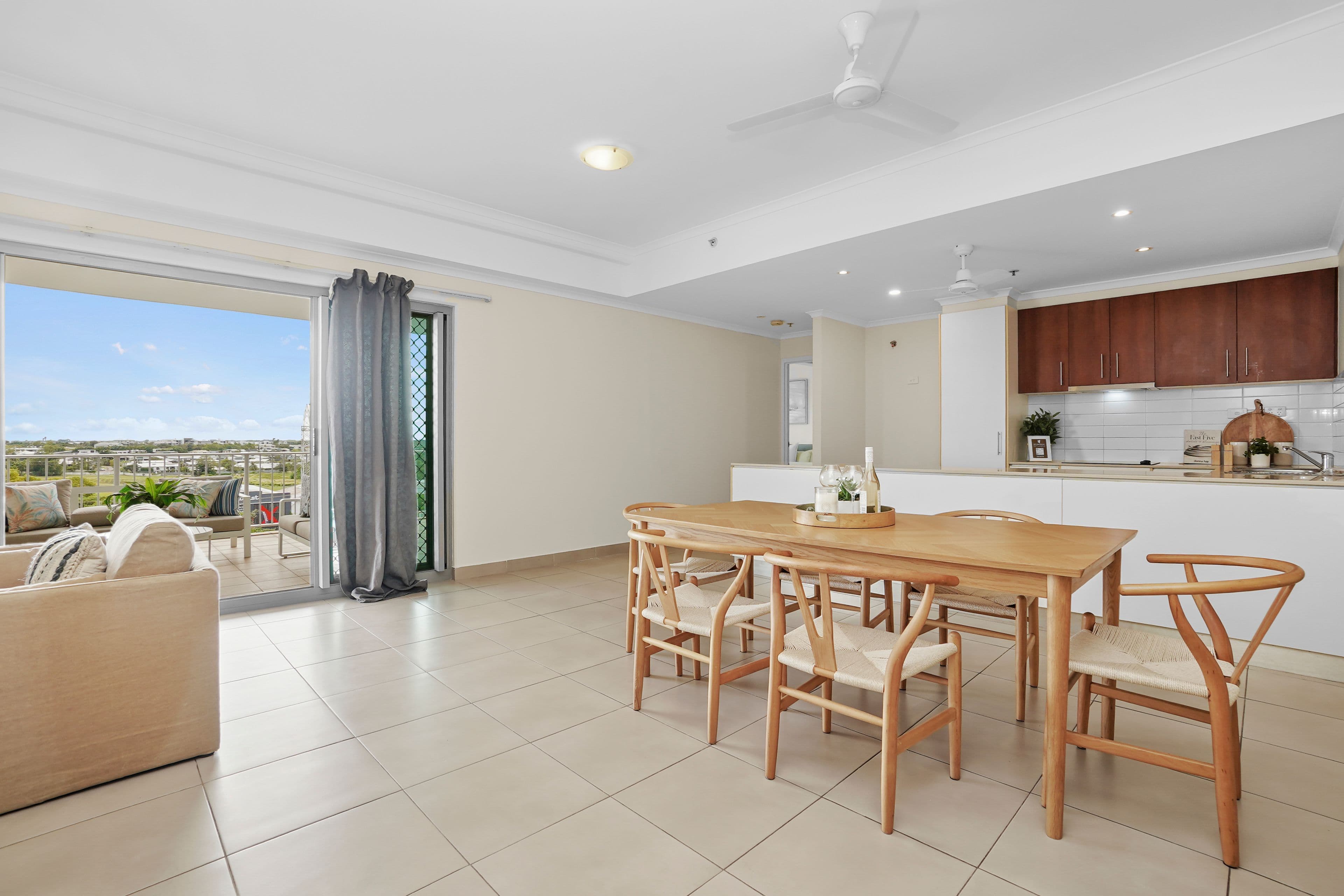 6/96 Woods Street, DARWIN CITY NT 0800, Darwin City - Thumbnail 2