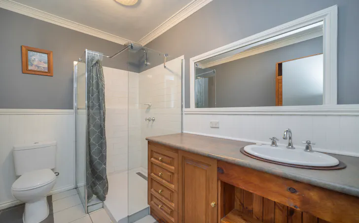 7 White Avenue, Hamilton, VIC, 3300, Hamilton - Thumbnail 6