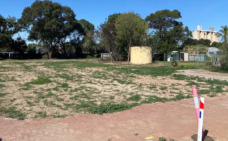 47-49 Cnr Phillips & Taverner Street, Beulah, VIC, 3395, Beulah - Thumbnail 2