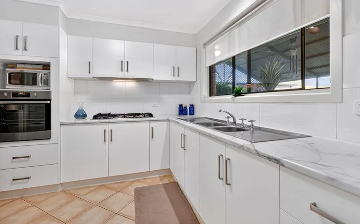 6 Woodhouse Crescent, Glossop, SA, 5344, Glossop - Thumbnail 3