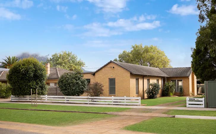 102 Wills Street, Dunkeld, VIC, 3294, Dunkeld - Image 1