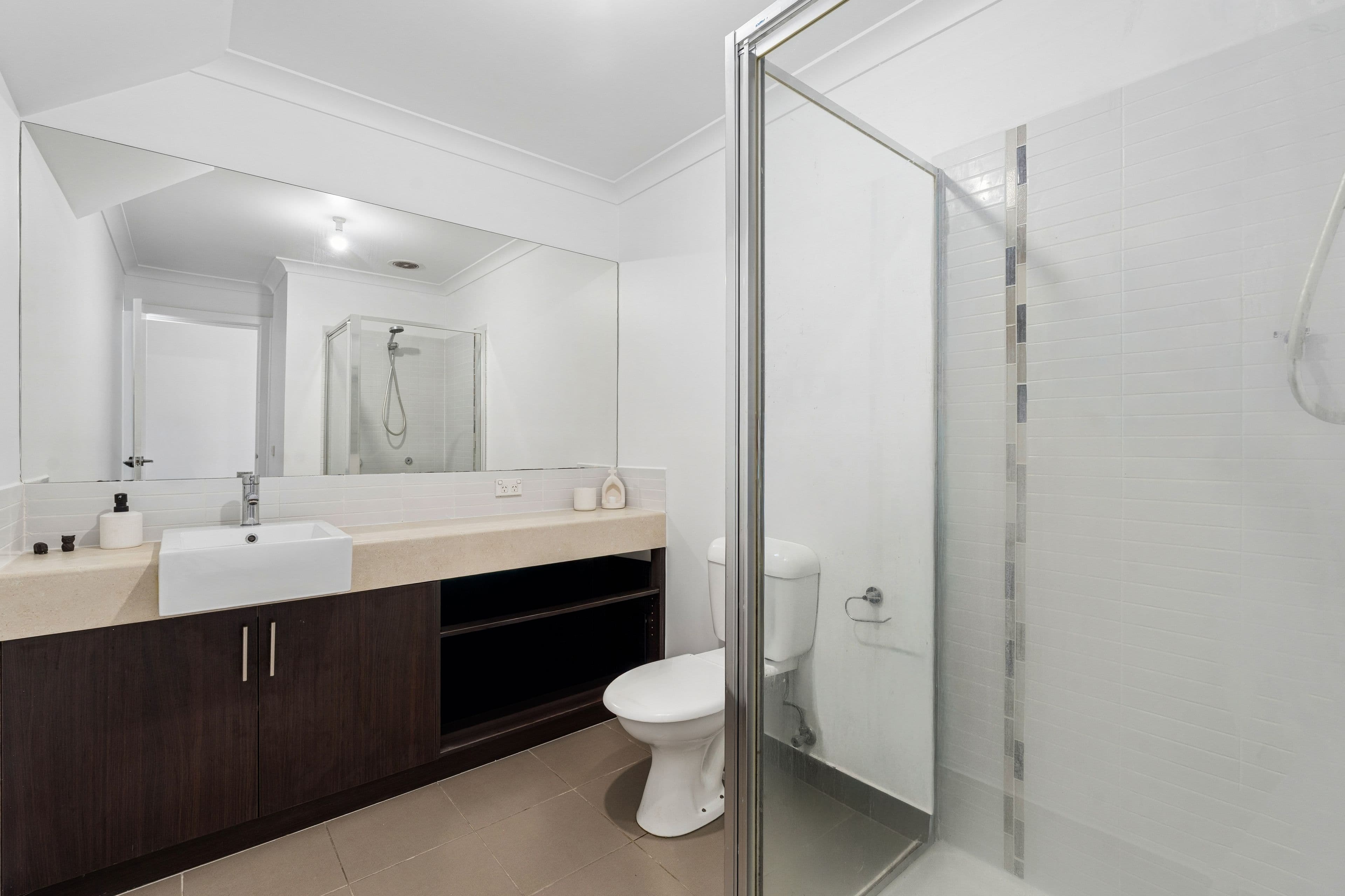 2/224 Spring Street, Reservoir VIC 3073, Reservoir - Thumbnail 8
