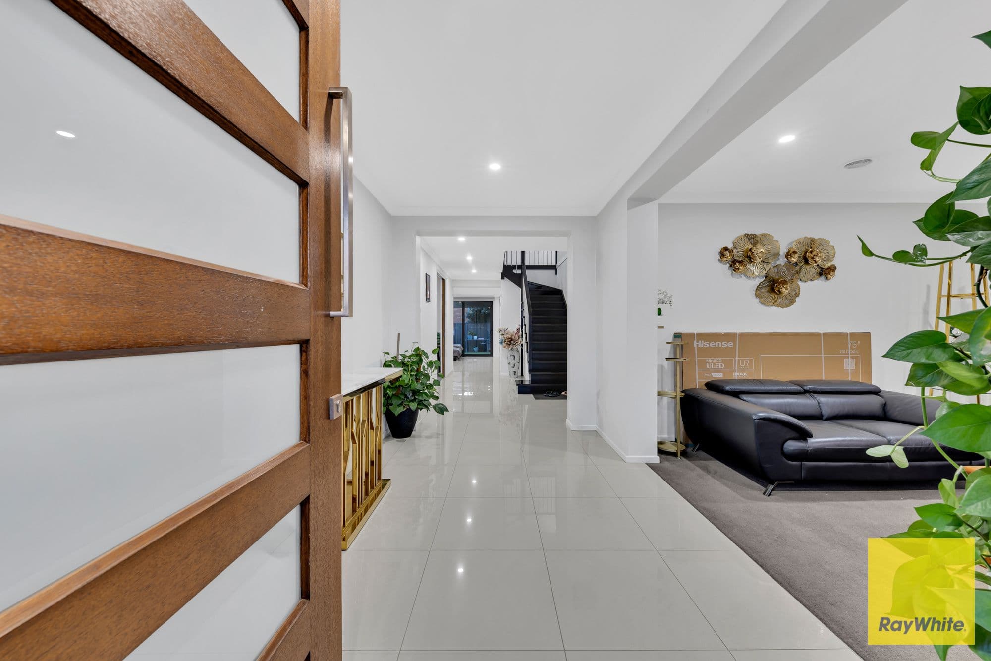 32 Samsara Avenue, Truganina VIC 3029, Truganina - Thumbnail 3