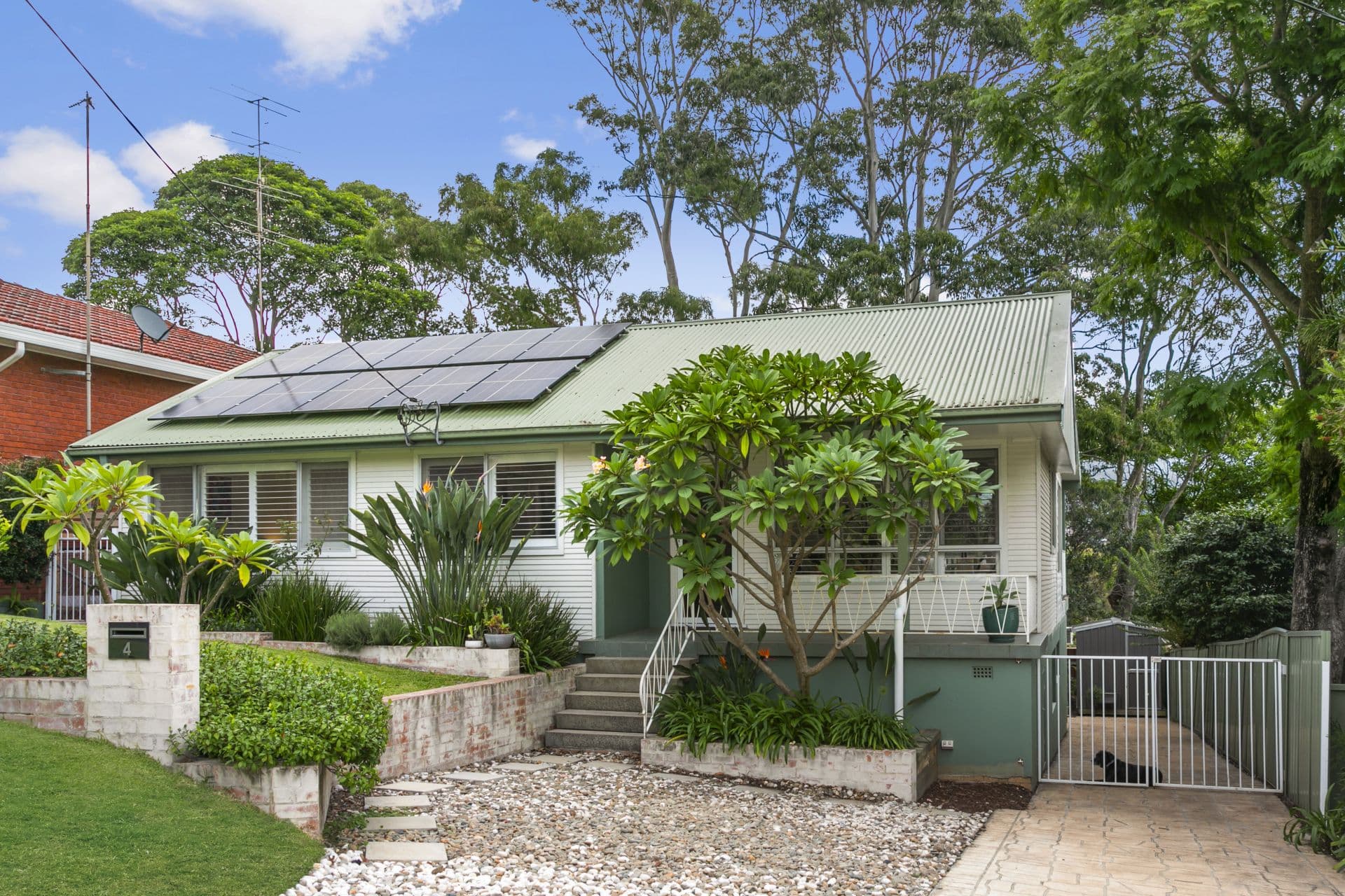 4 Evelyn Avenue, Figtree, Figtree - Thumbnail 3