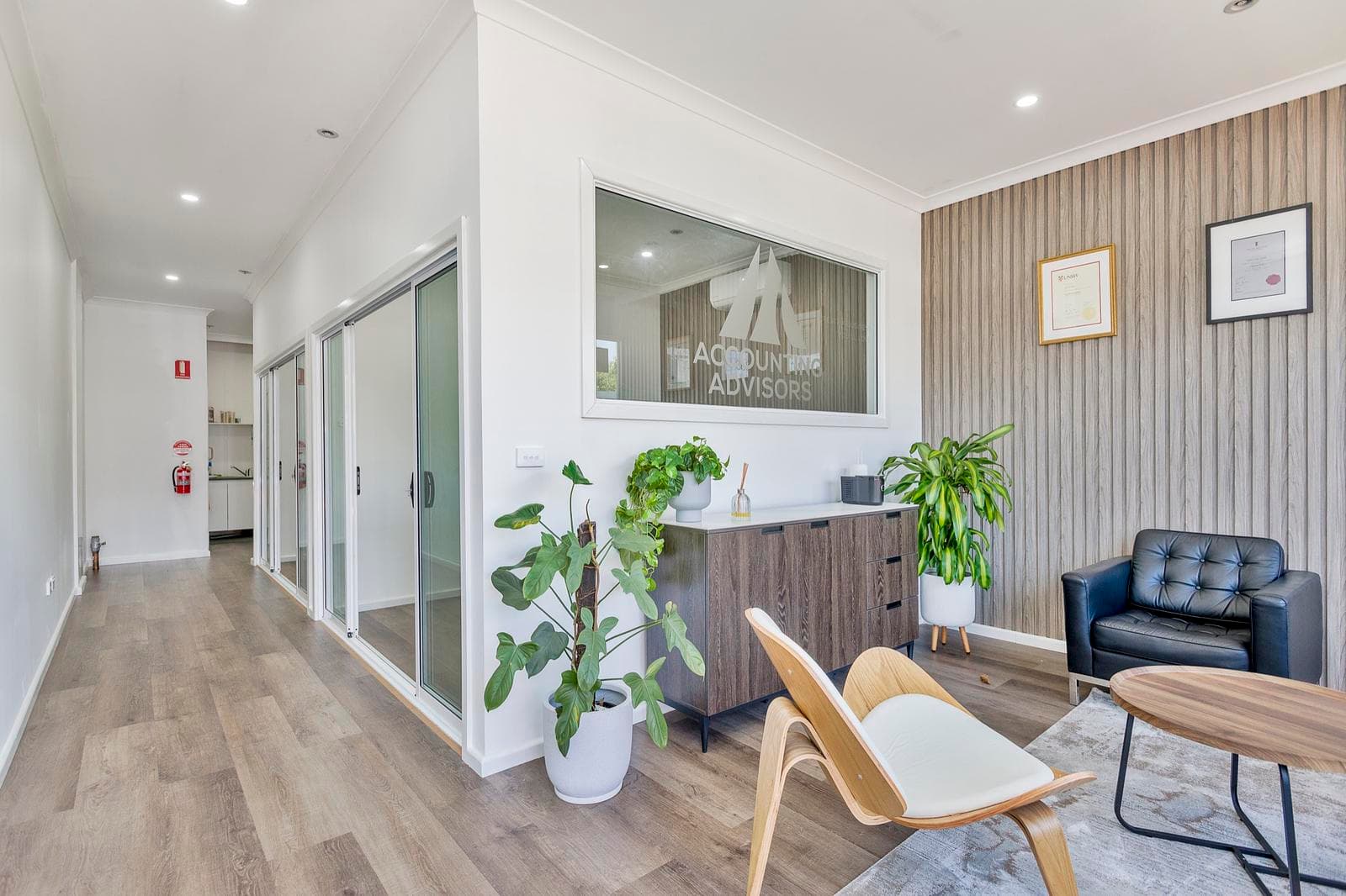 2 / 15 Windsor Avenue, SPRINGVALE VIC 3171, Springvale - Thumbnail 4