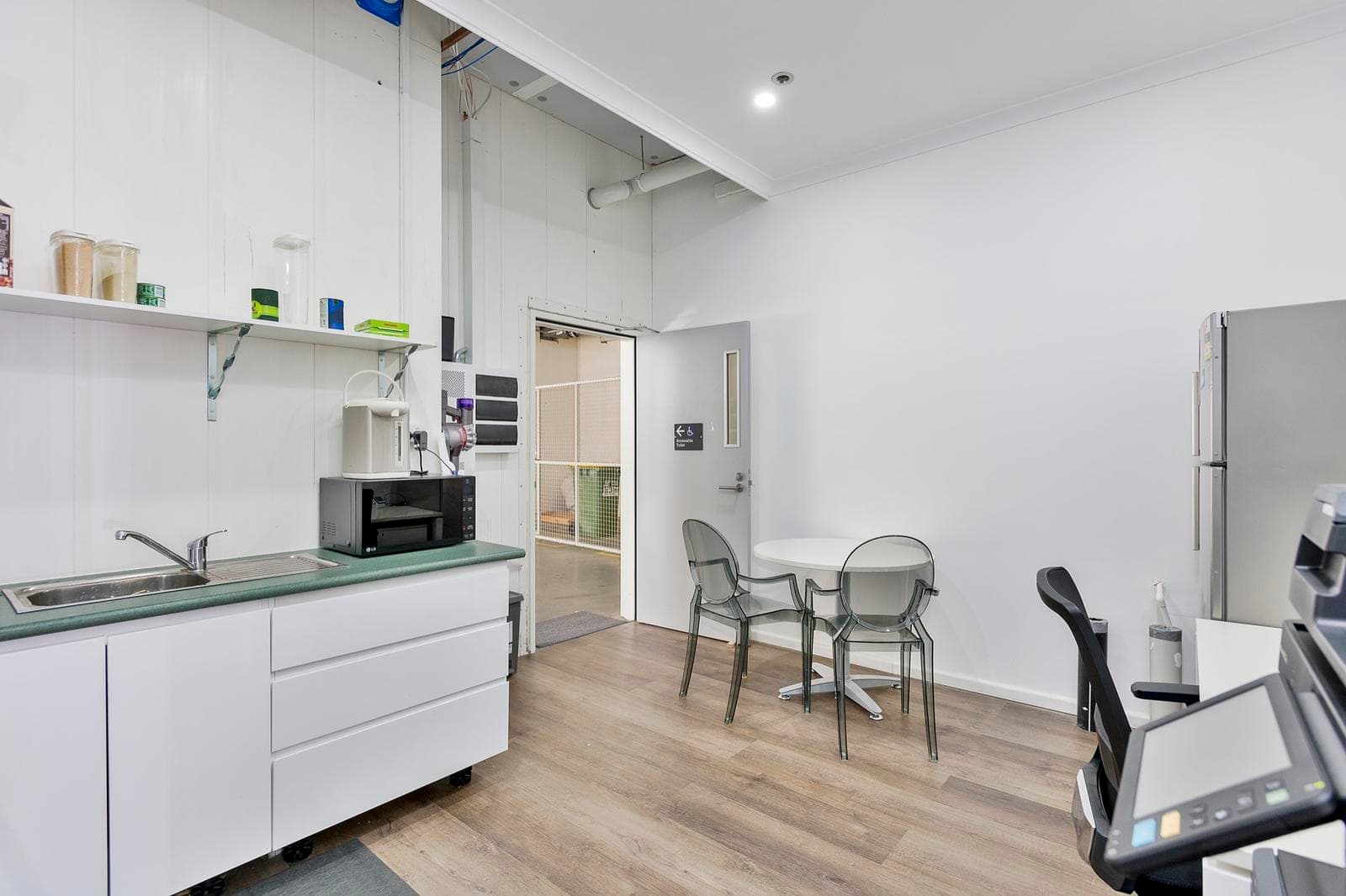2 / 15 Windsor Avenue, SPRINGVALE VIC 3171, Springvale - Thumbnail 7