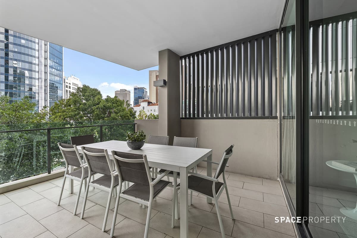 301 / 107 Astor Terrace, Spring Hill QLD 4000, Spring Hill - Thumbnail 2