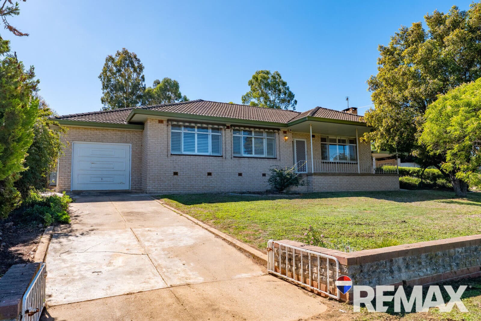 14 Lillian Street Junee NSW 2663, Junee - Thumbnail 2