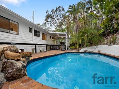 48 Luscombe Crescent, WOLFFDENE, 48 Luscombe Crescent - Thumbnail 2