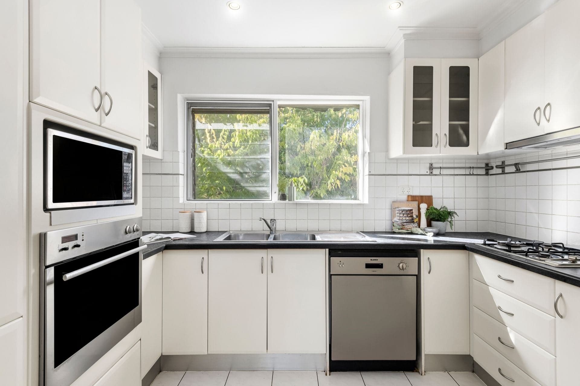 5/894 Burke Road, Canterbury, Canterbury - Thumbnail 2