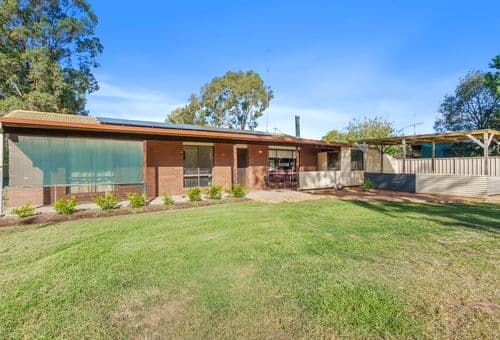 15 Sugden Street, Tocumwal, Tocumwal - Image 1
