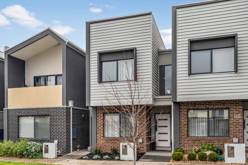 2 Village Court, Rowville - Image 1