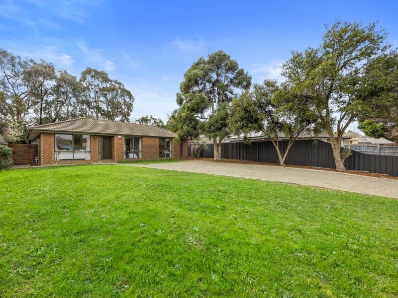 2 Village Court, Rowville - Thumbnail 2