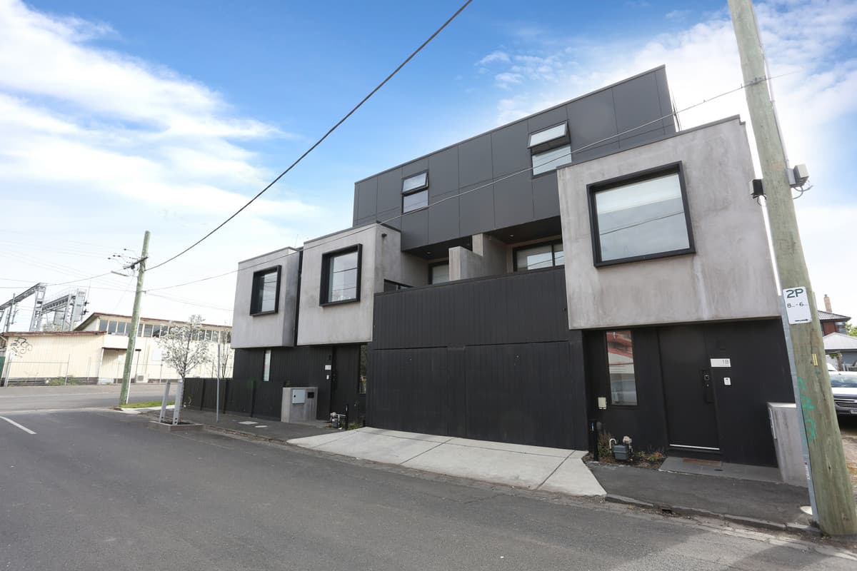 1B Huntly Street, Footscray, Footscray - Thumbnail 3