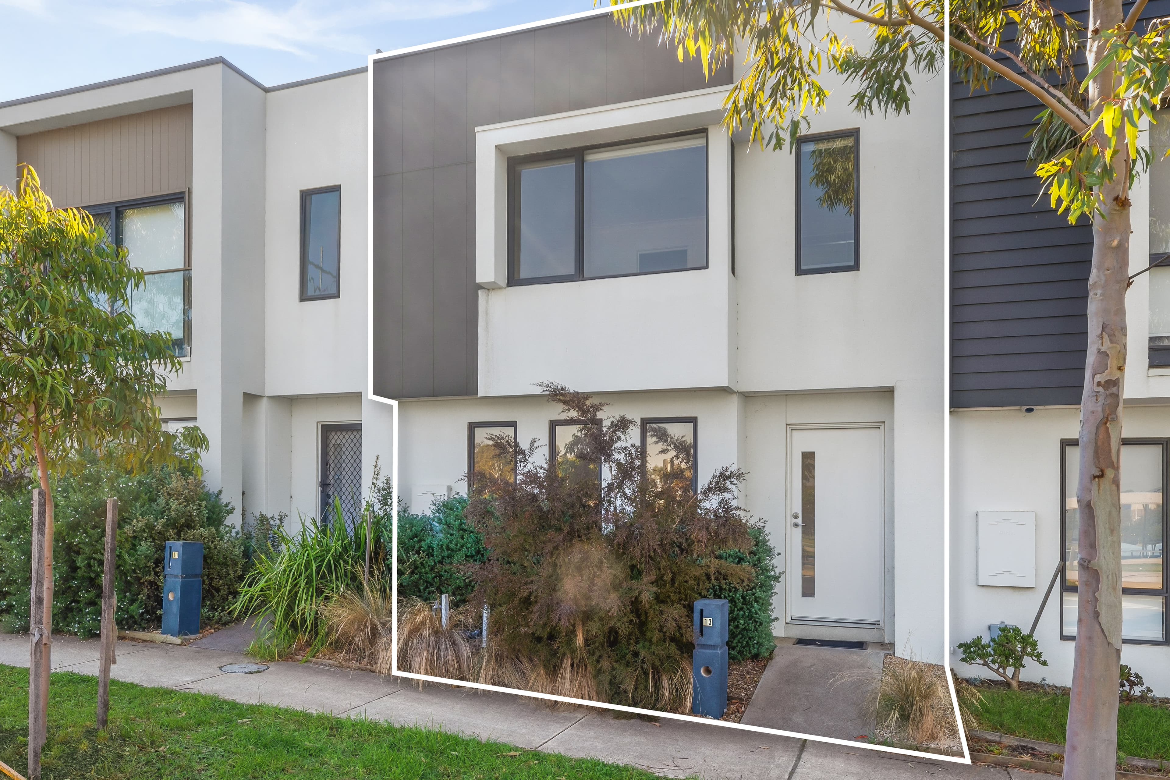 13 Parkfield Boulevard,CHARLEMONT, Charlemont - Image 1