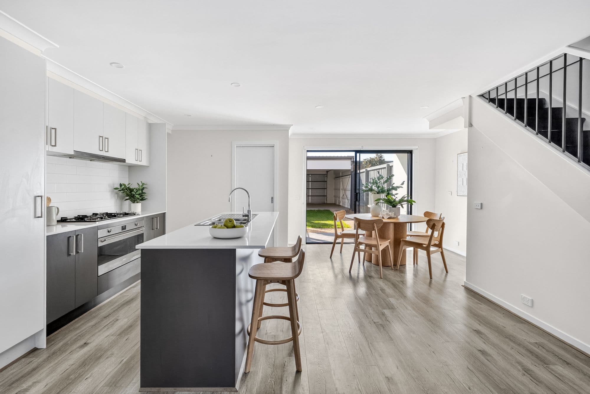 13 Parkfield Boulevard,CHARLEMONT, Charlemont - Thumbnail 2