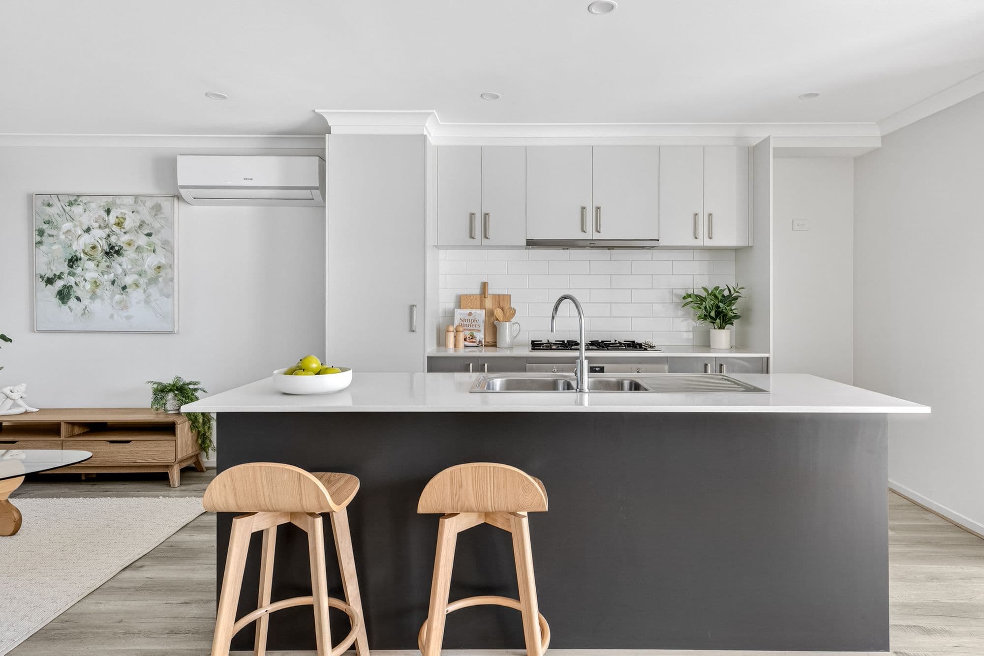 13 Parkfield Boulevard,CHARLEMONT, Charlemont - Thumbnail 3