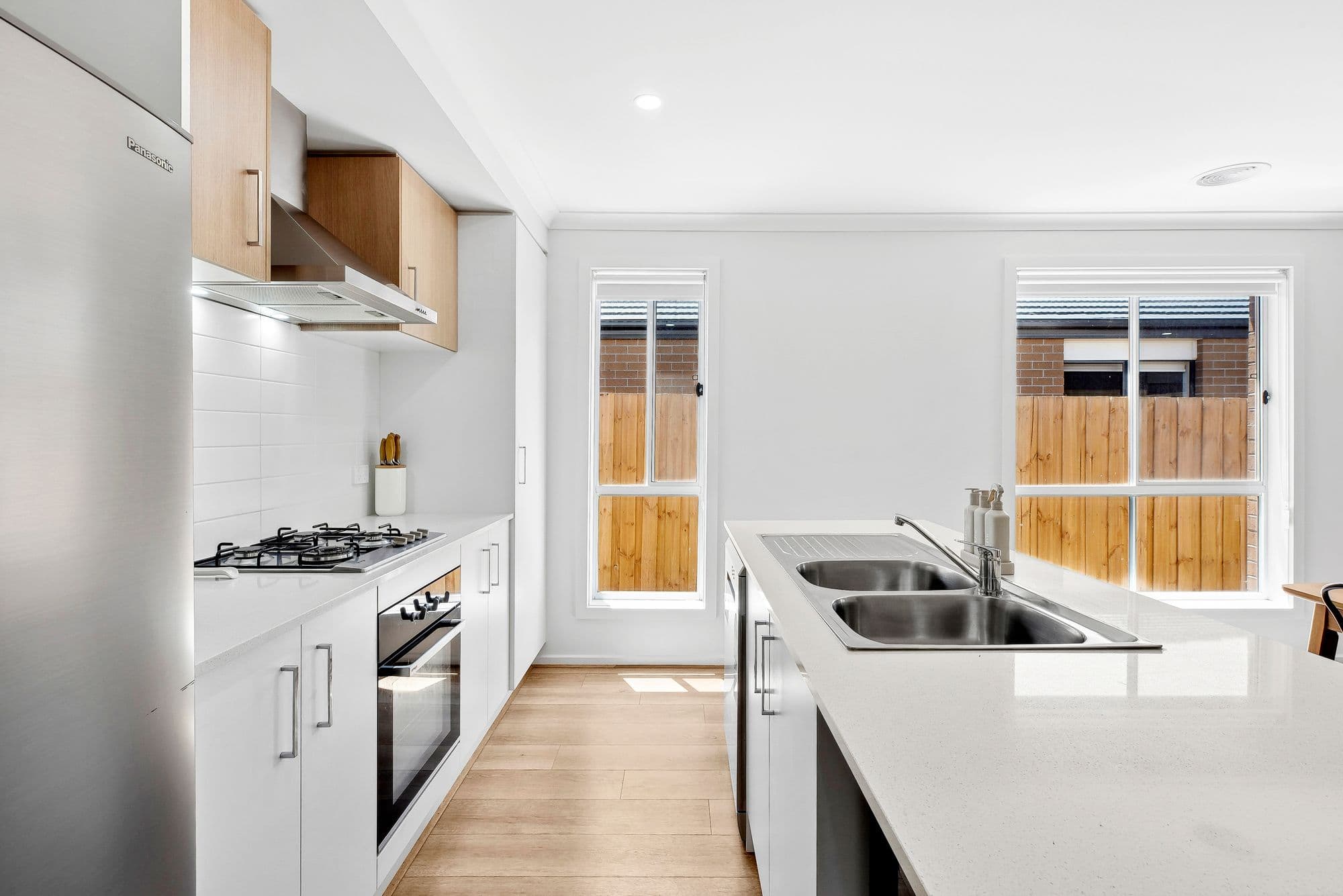 18 Sampford Street,ARMSTRONG CREEK, Armstrong Creek - Thumbnail 3