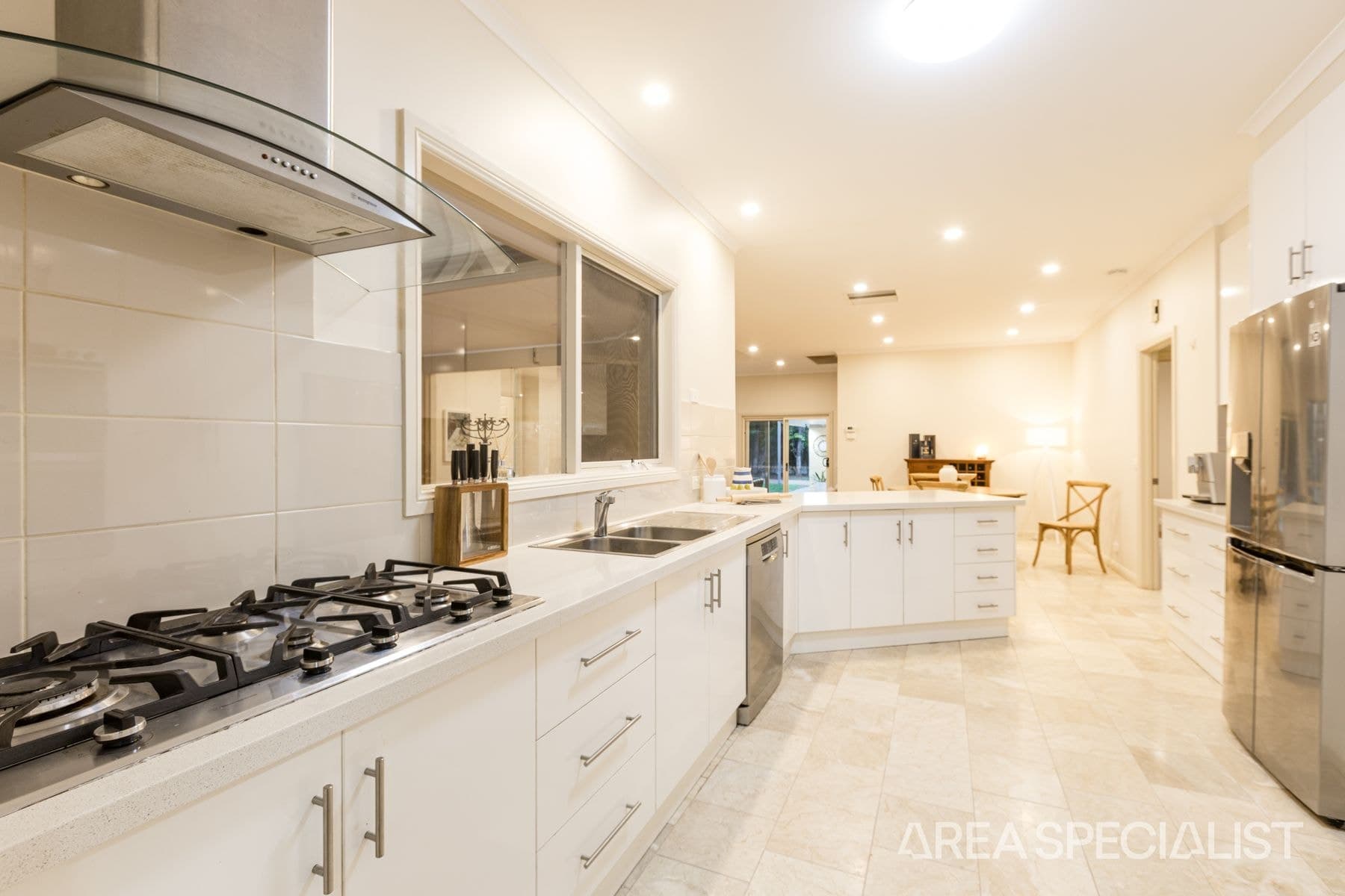 584 Koorlong Avenue, Irymple, VIC 3498, Irymple - Thumbnail 5