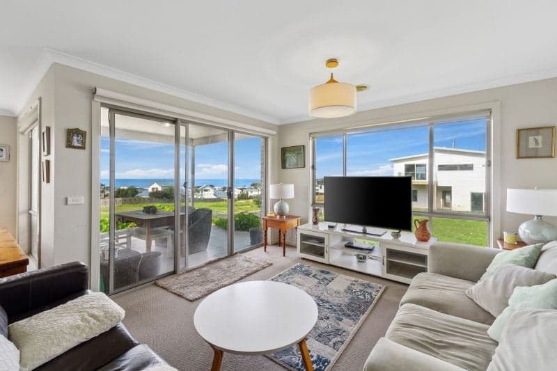 6 Overview Crescent, Apollo Bay - Thumbnail 4