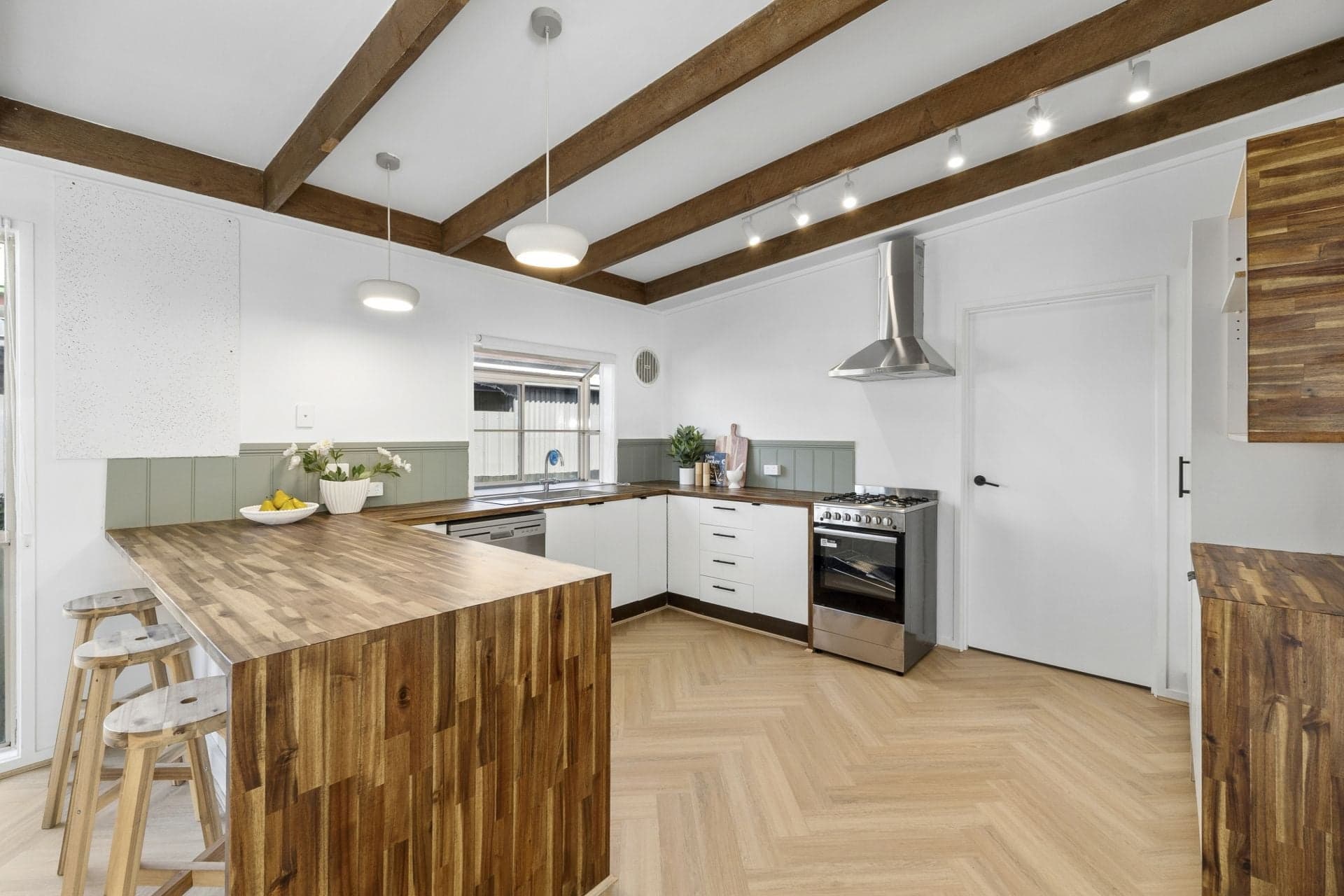 13a Pascoe Street, Apollo Bay - Thumbnail 4