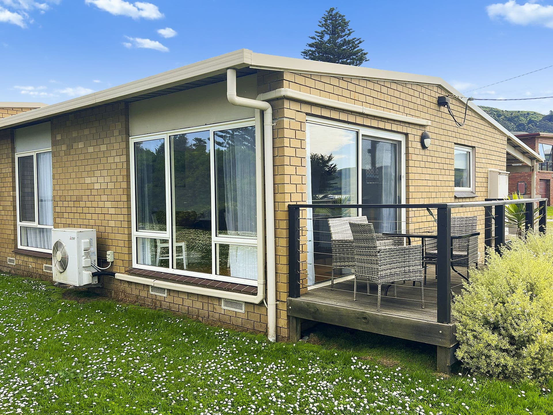 1/221 Great Ocean Road, Apollo Bay - Thumbnail 3