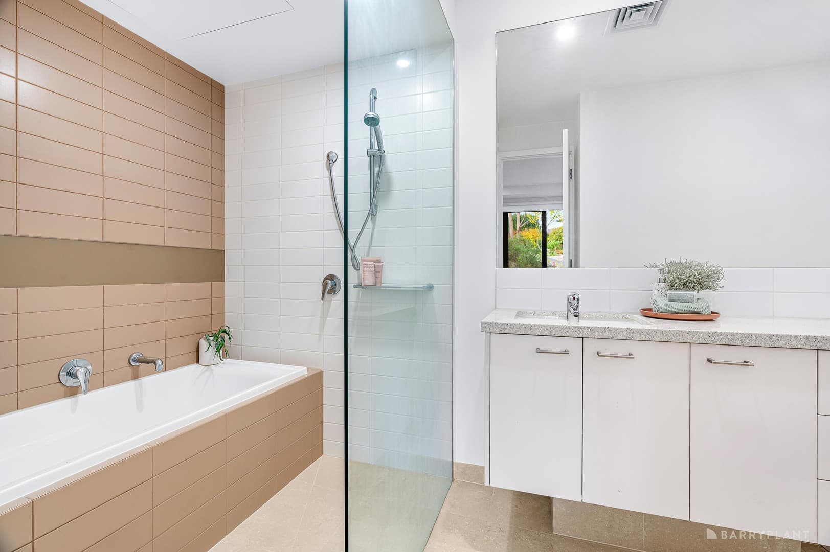 4 Oak Court, Chirnside Park, VIC 3116, Chirnside Park - Thumbnail 7
