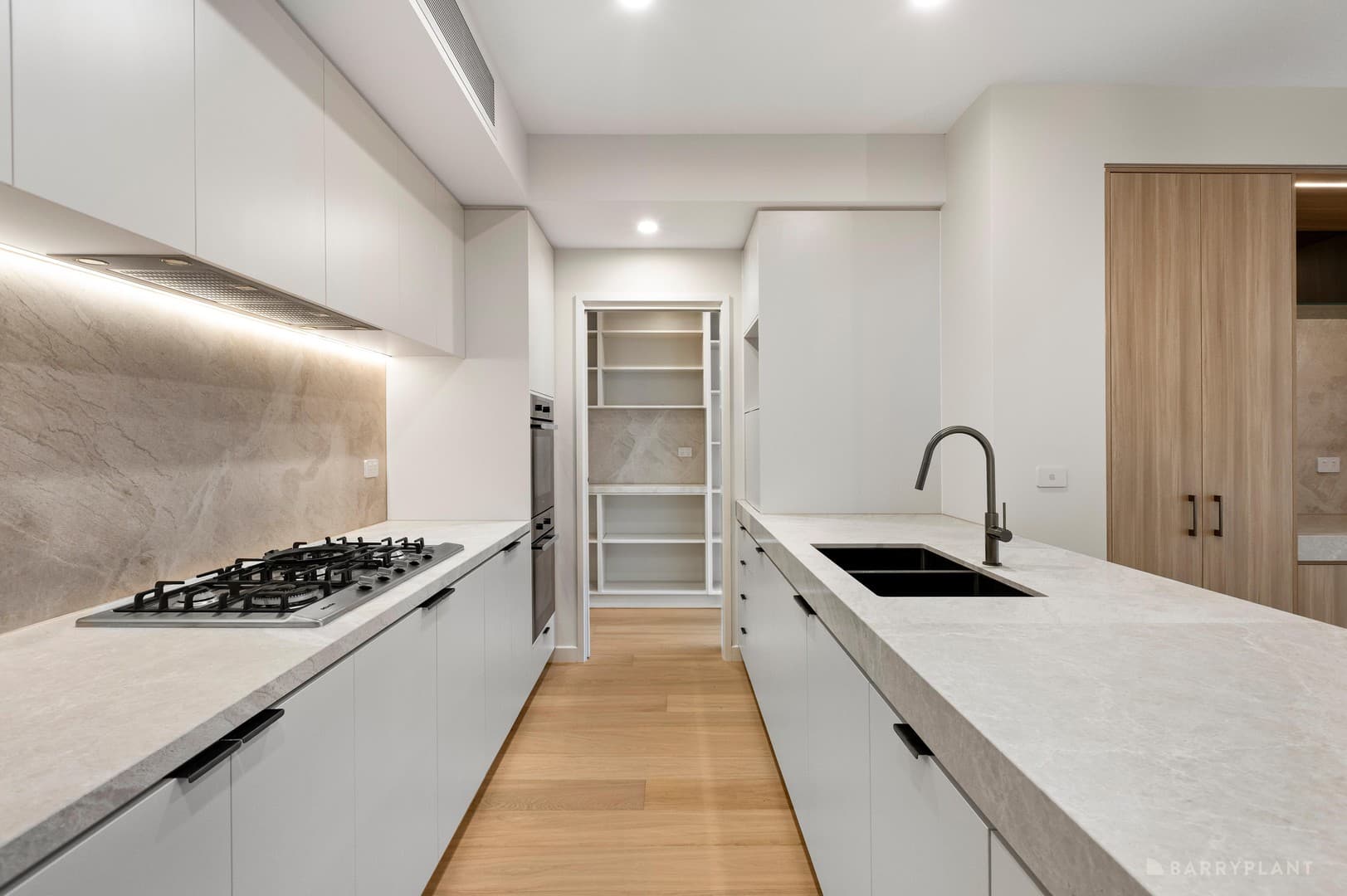 5/2 Ruda Street, Doncaster, VIC 3108, Doncaster - Thumbnail 2