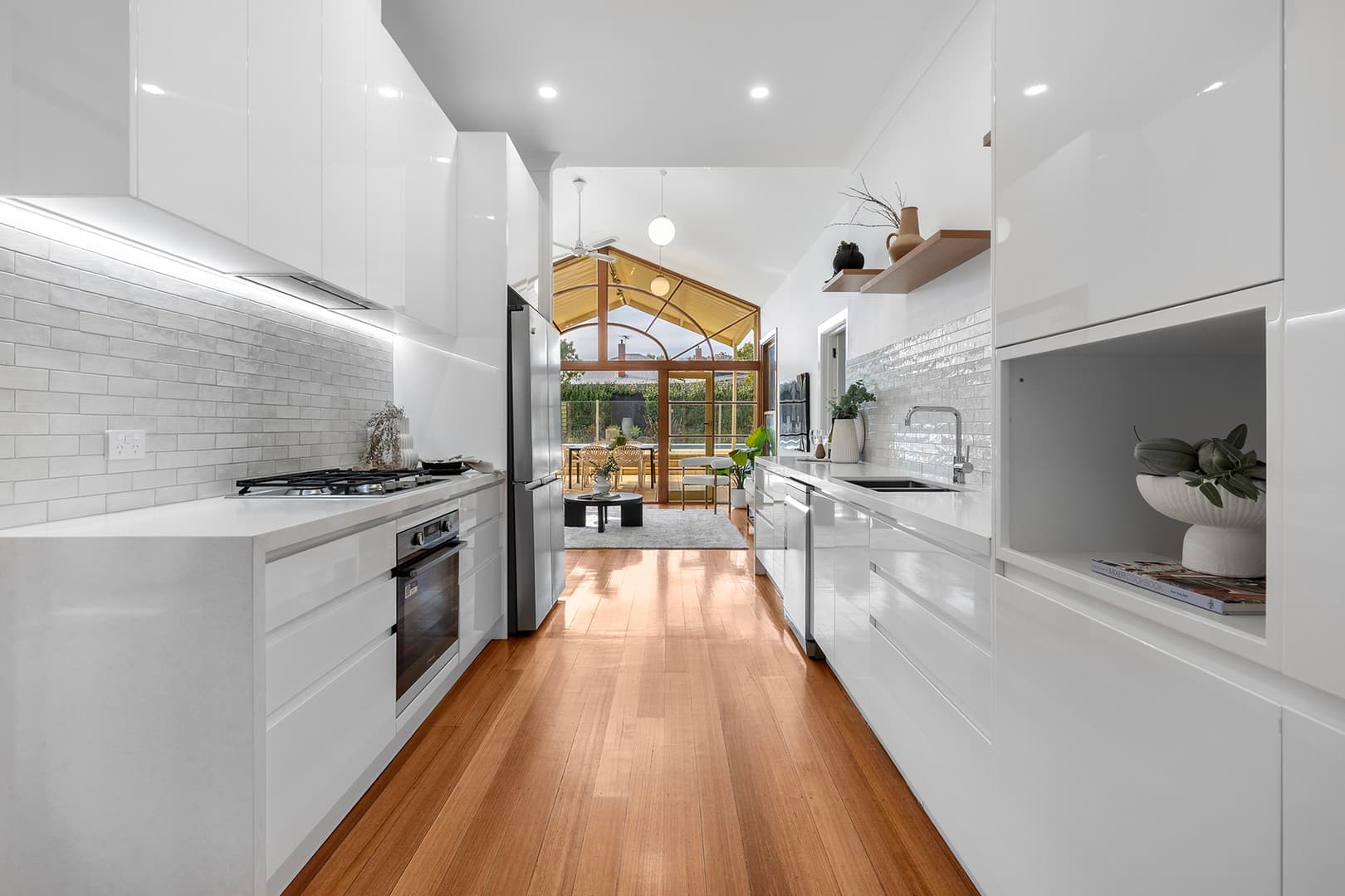 24 Highview Road, Preston, VIC 3072, Preston - Thumbnail 4