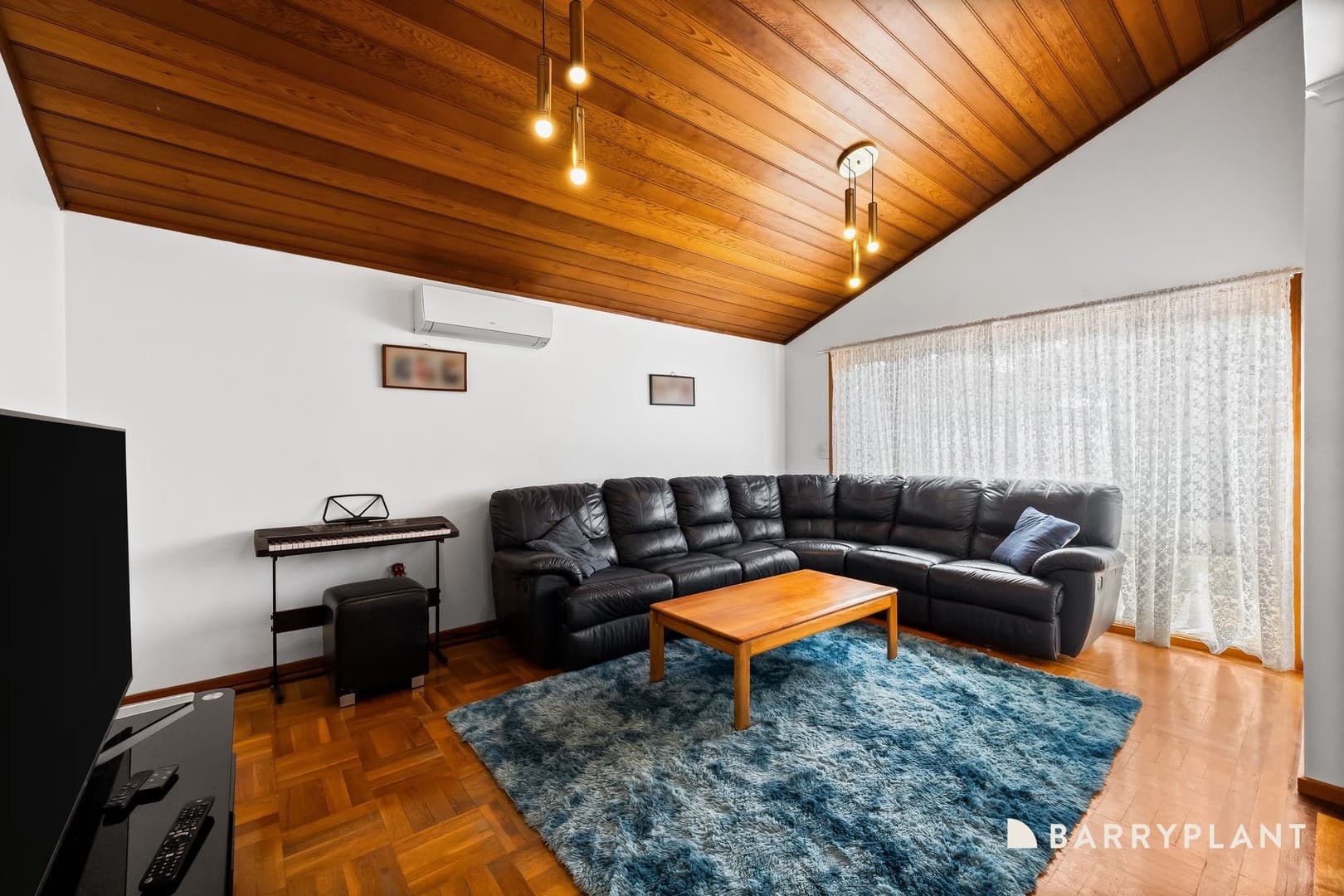 9 Doherty Street, Deer Park, VIC 3023, Deer Park - Thumbnail 4