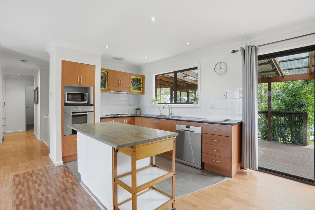 47 Coorabin Street, Gorokan - Thumbnail 5