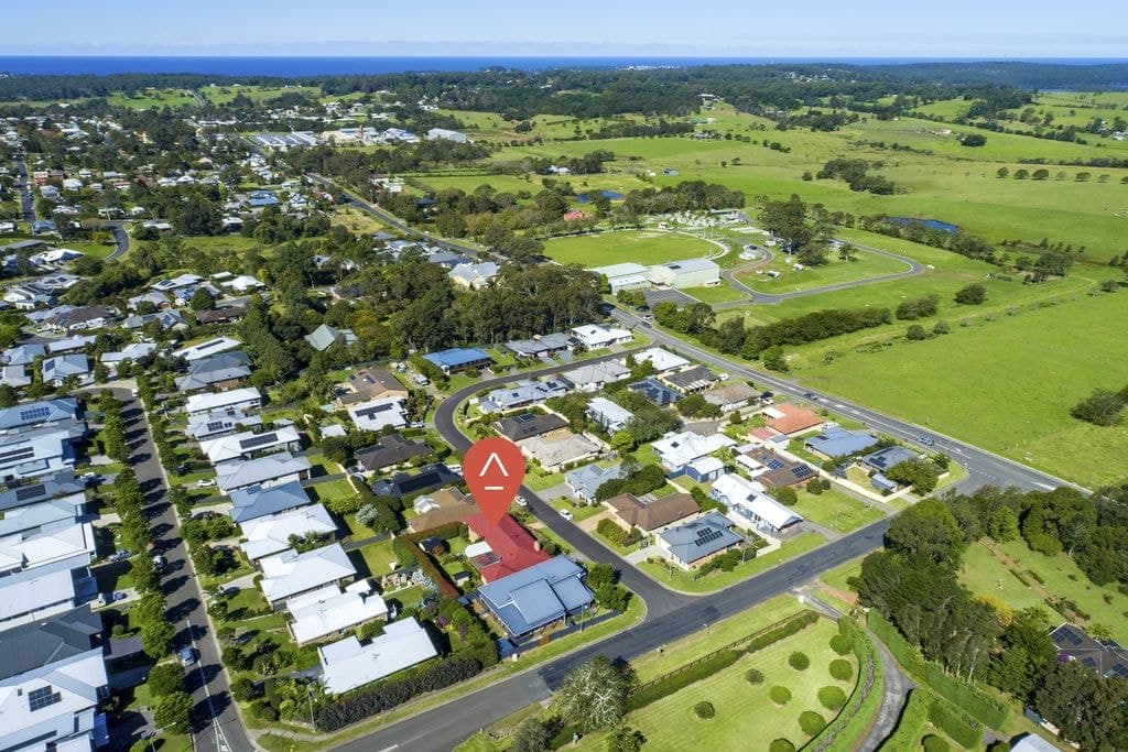 20 Price Parkway, Milton - Thumbnail 2