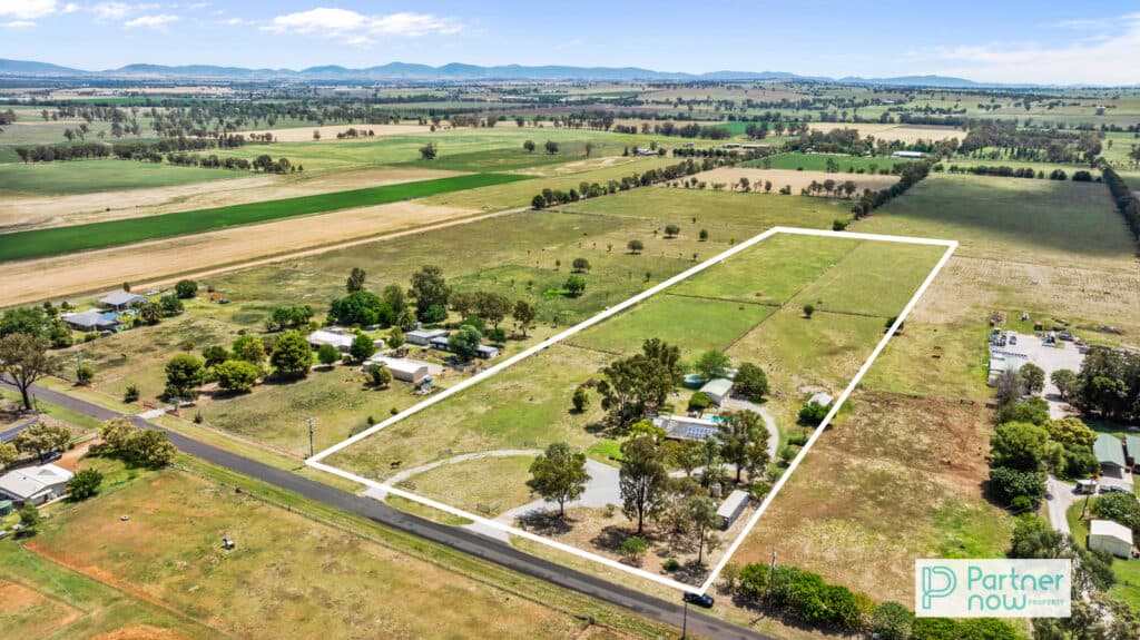 263 Meldorn Lane, TAMWORTH NSW 2340, Tamworth - Thumbnail 2