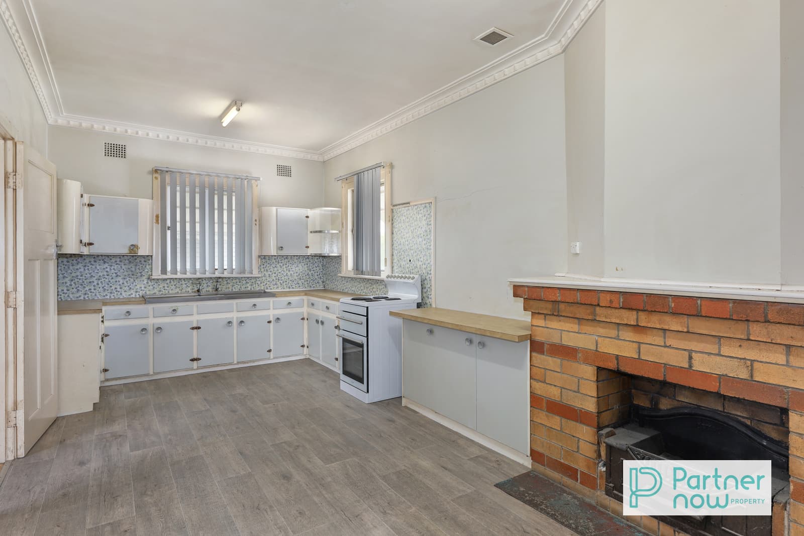 73 Susanne Street, TAMWORTH NSW 2340, Tamworth - Thumbnail 2