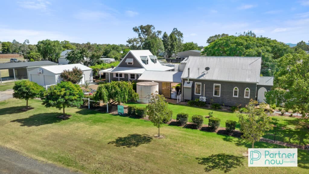 2 Tangaratta Street, DURI NSW 2344, Duri - Thumbnail 4