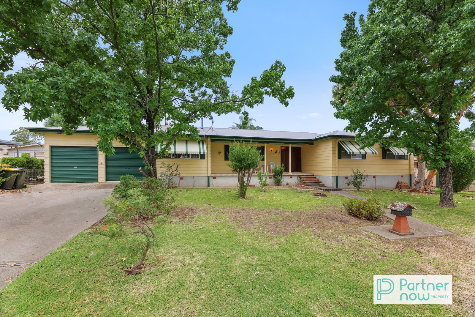 8 Karenvar Avenue, TAMWORTH NSW 2340, Tamworth - Image 1