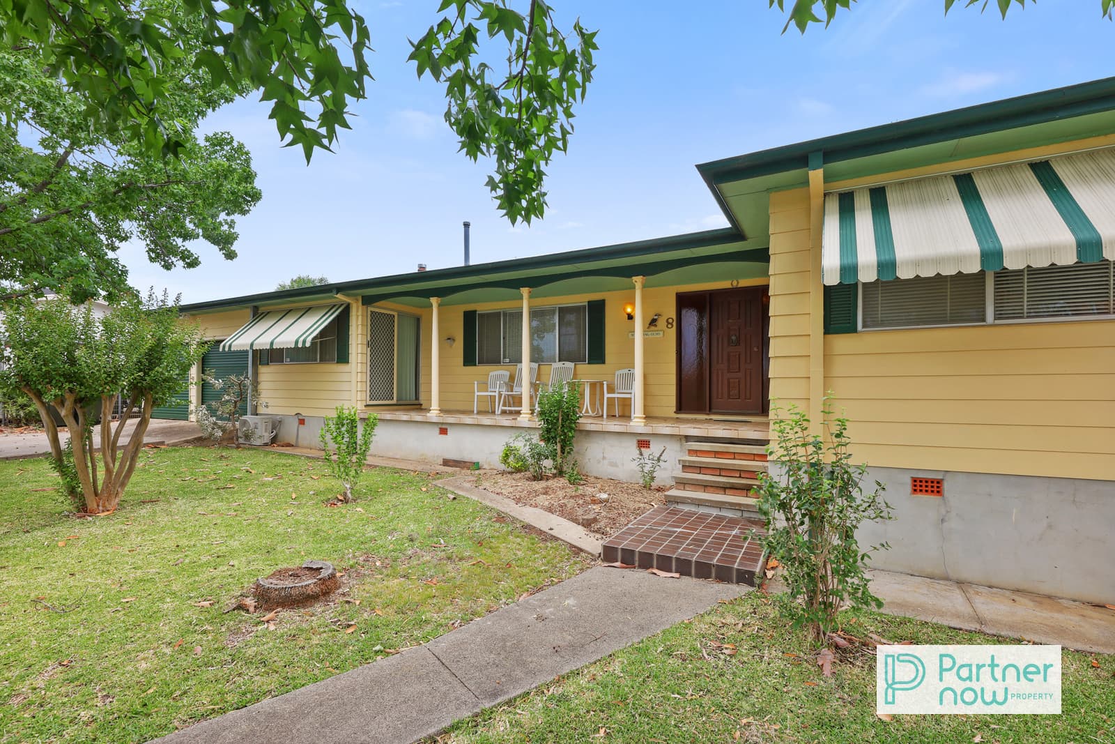 8 Karenvar Avenue, TAMWORTH NSW 2340, Tamworth - Thumbnail 2