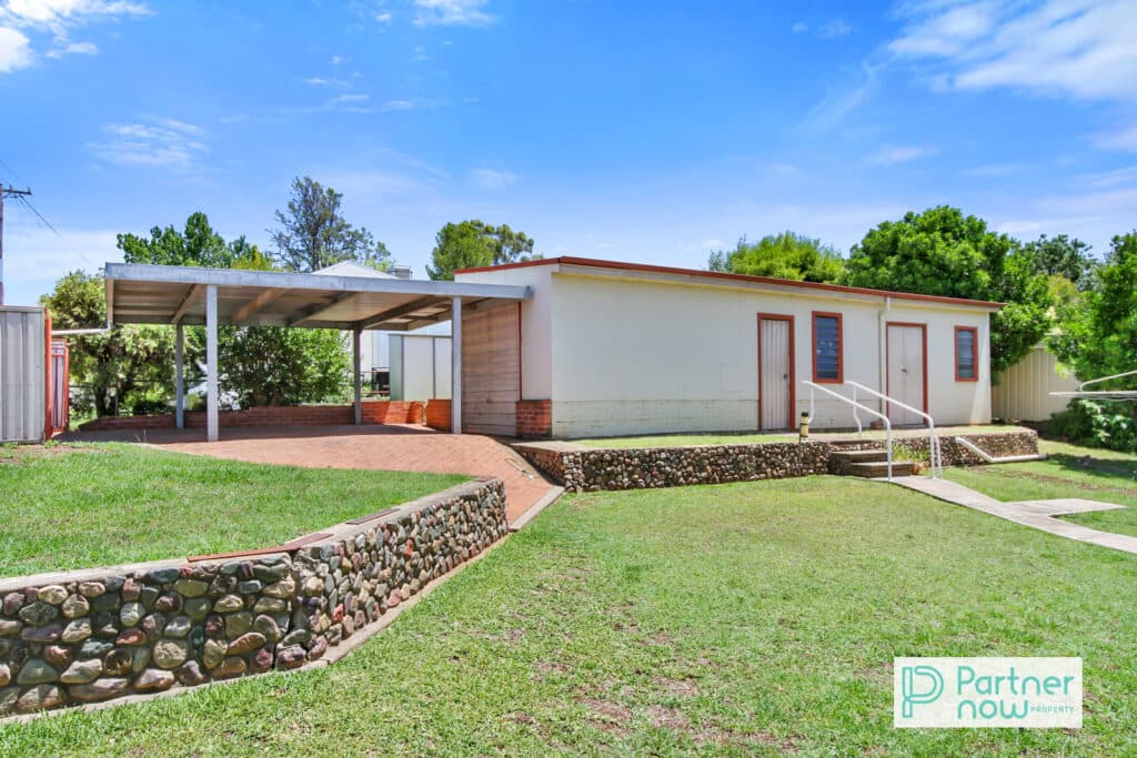 80 Fitzroy Street, Tamworth - Image 1
