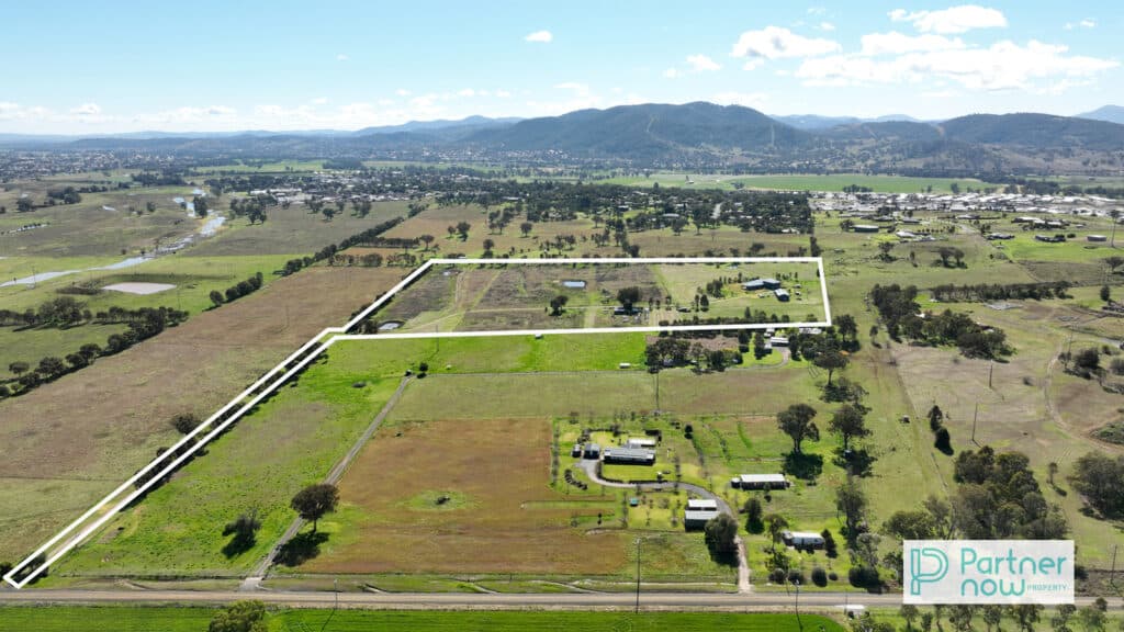 625 Burgmanns Lane, Tamworth - Thumbnail 2