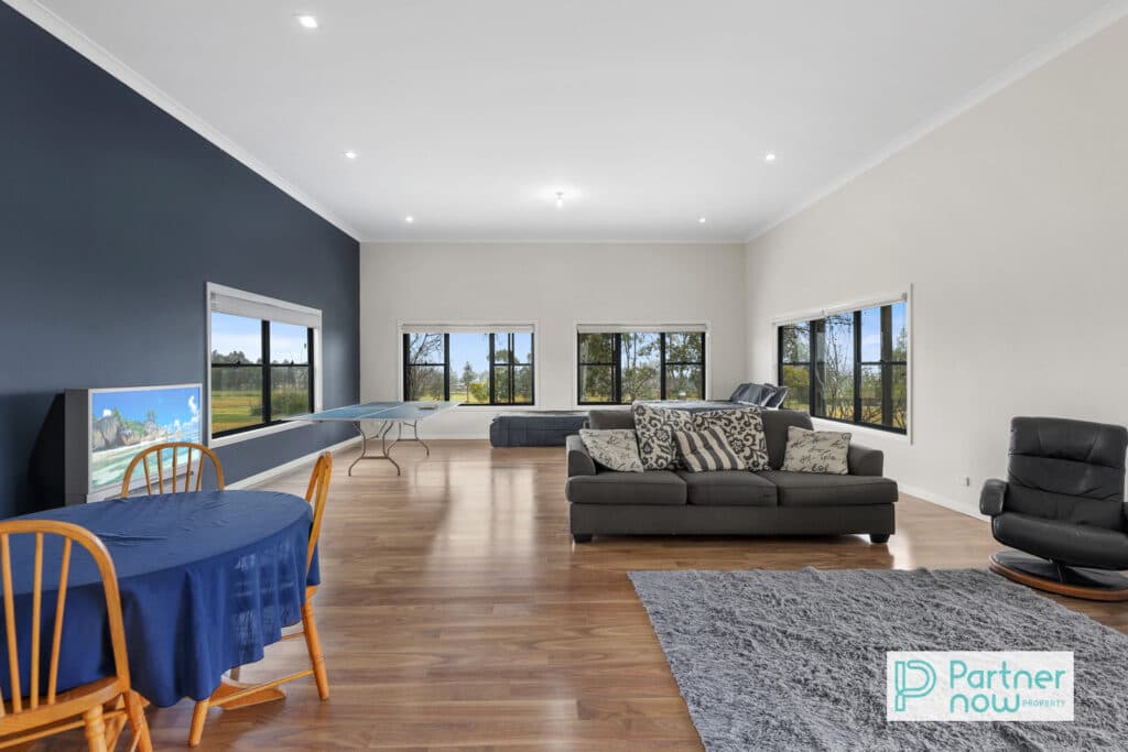 625 Burgmanns Lane, Tamworth - Thumbnail 8