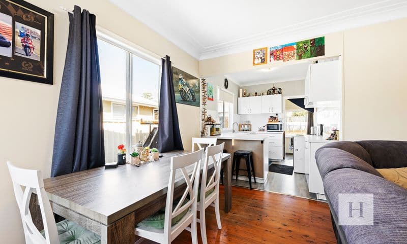 39 Dunvegan Street, Mannering Park, NSW 2259, Mannering Park - Thumbnail 5