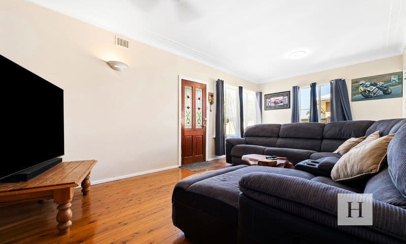 39 Dunvegan Street, Mannering Park, NSW 2259, Mannering Park - Thumbnail 8
