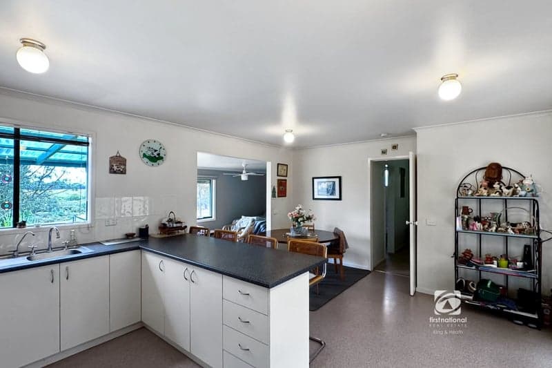 2925 Bairnsdale-dargo Road, Glenaladale, VIC 3864, Glenaladale - Thumbnail 4