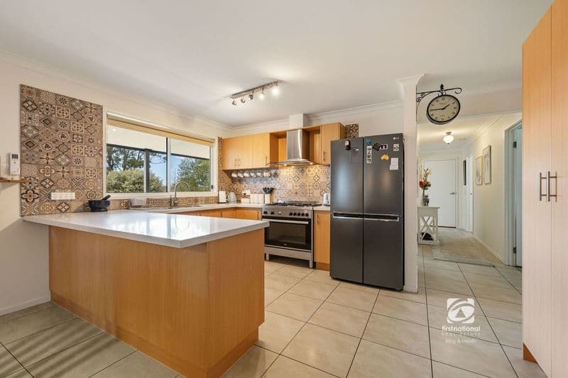 19 Ives Road, Lindenow South, VIC 3875, Lindenow South - Thumbnail 3