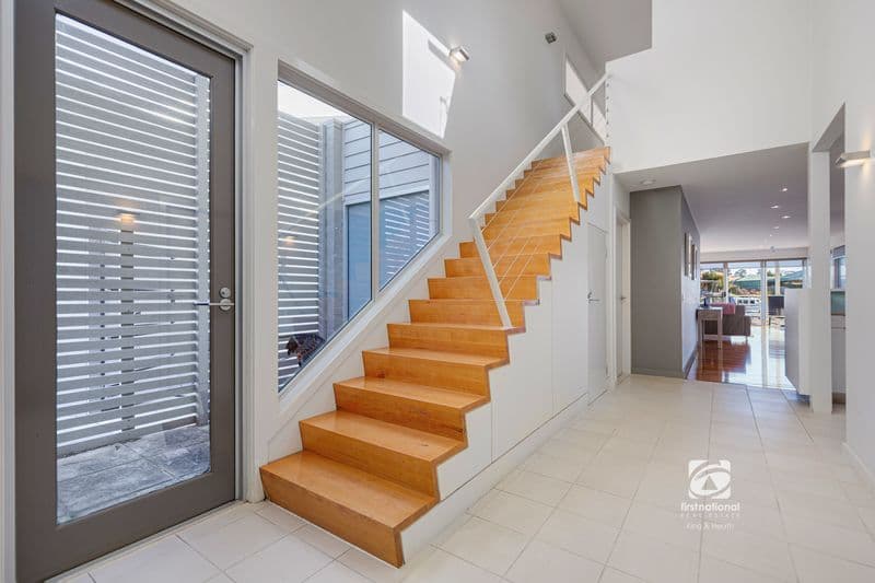 2/16 King Street, Paynesville, VIC 3880, Paynesville - Thumbnail 4