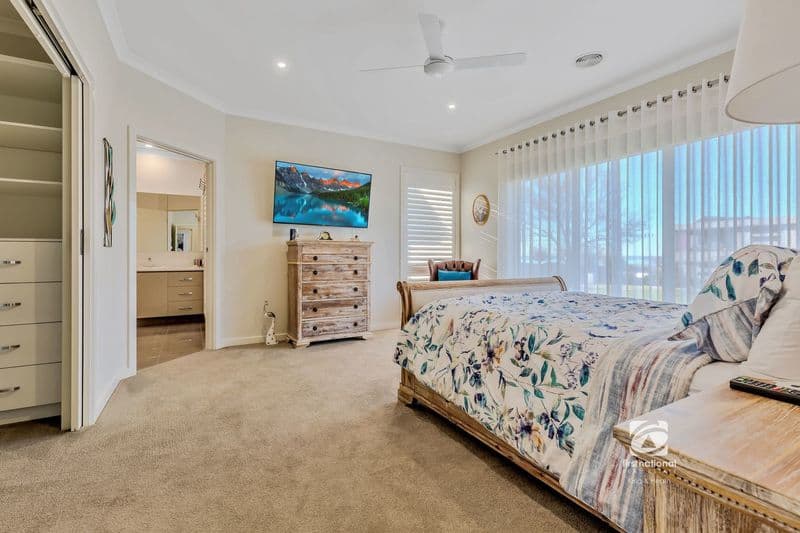 5 Eagle Bay Terrace, Paynesville, VIC 3880, Eagle Point - Thumbnail 2