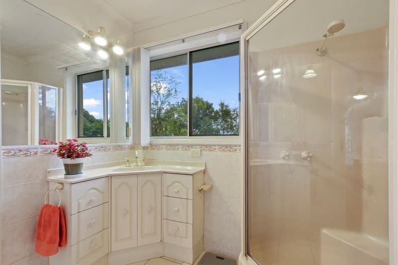 6 Hassett Road, Lakes Entrance, VIC 3909, Lakes Entrance - Thumbnail 8