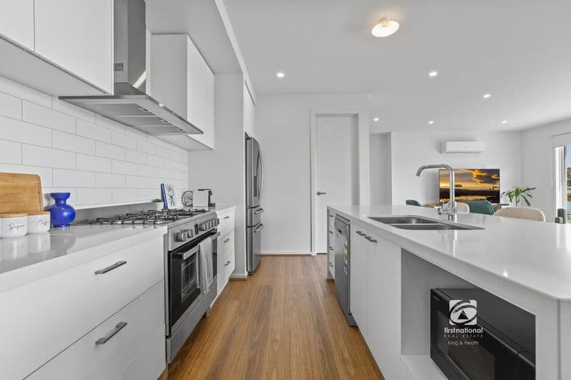30 Swan Drive, Metung, VIC 3904, Metung - Thumbnail 3